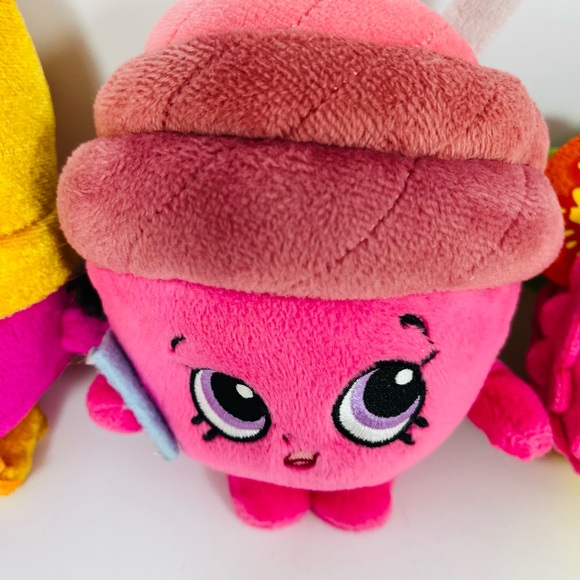 Shopkins Plush Lot Of 4 Lippy Lips Mary Wishes Taco Terrie Chatter 5” Toy Bundle - Picture 7 of 7